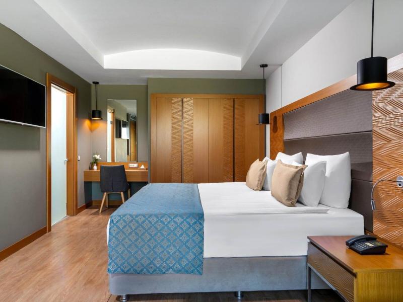 Liberty Kusadasi image
