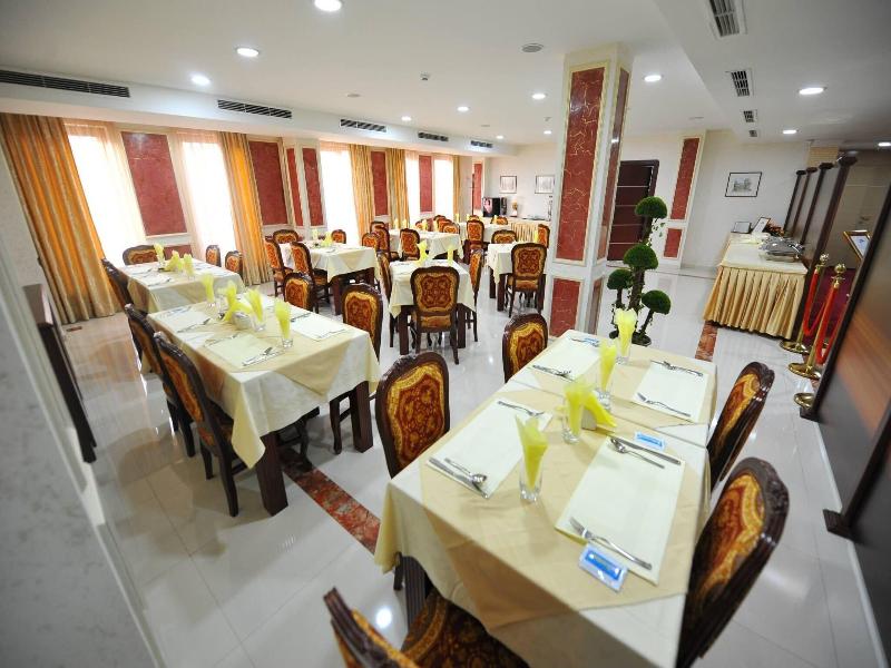Hotel Gold image