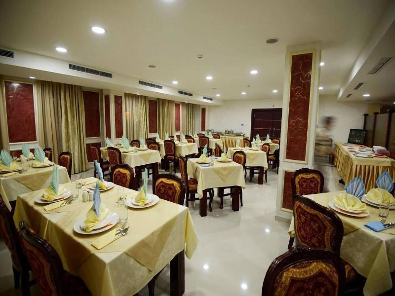 Hotel Gold image