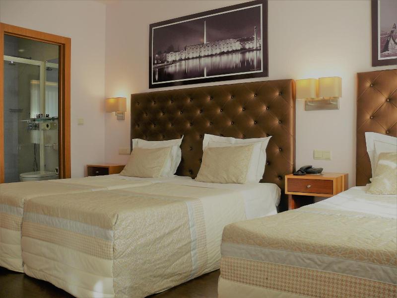 Welcome In - Suites & Hostel image