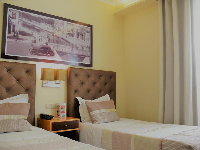 Welcome In - Suites & Hostel image