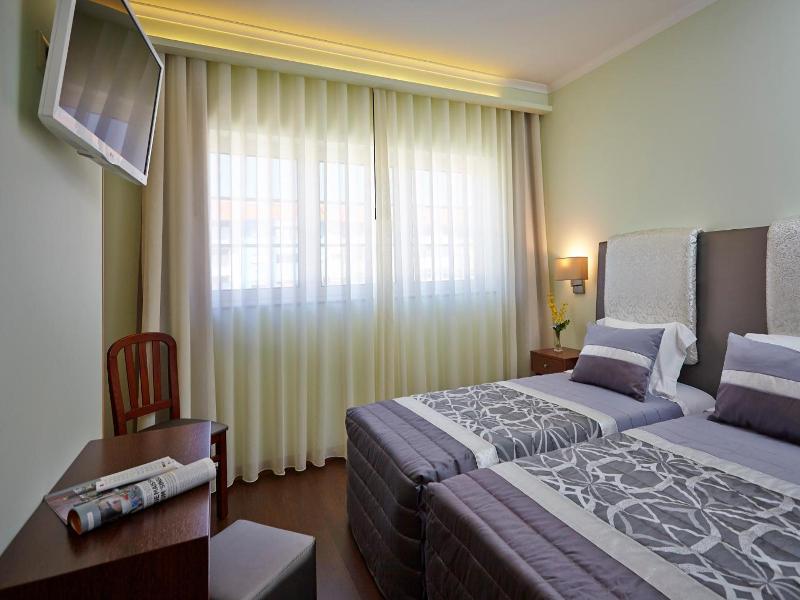 Welcome In - Suites & Hostel image
