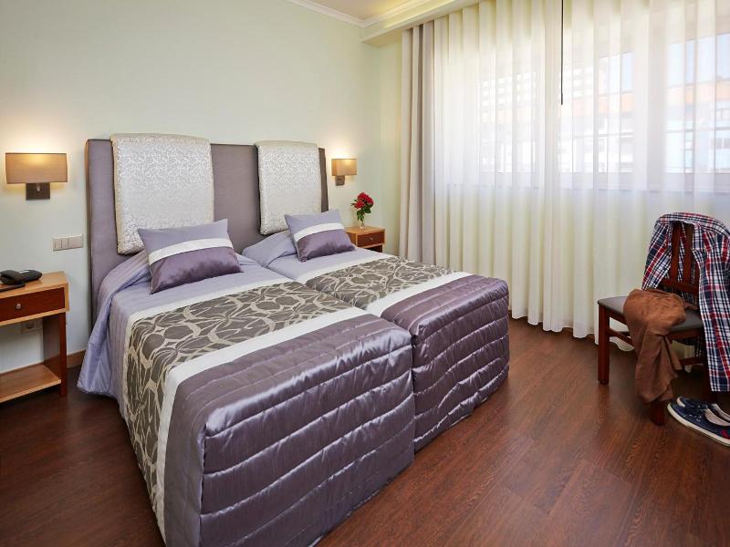 Welcome In - Suites & Hostel image