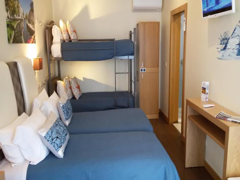 Welcome In - Suites & Hostel image