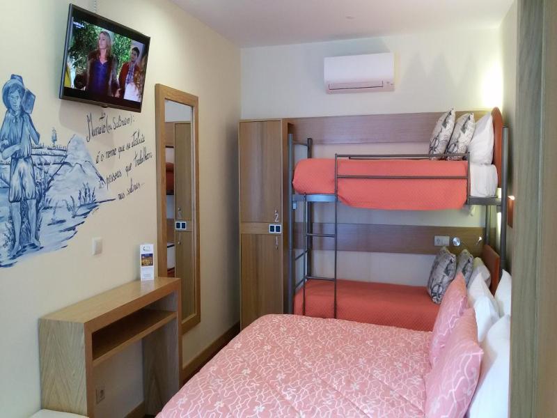 Welcome In - Suites & Hostel image