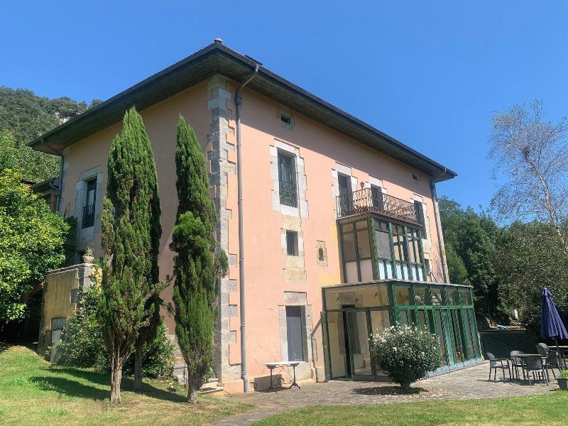 Hotel Villa De Palacios image