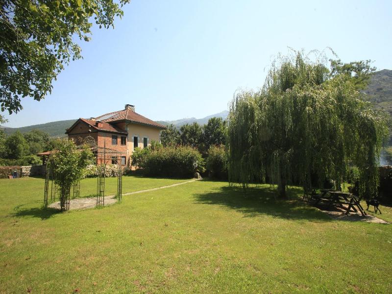 Hotel Villa De Palacios image