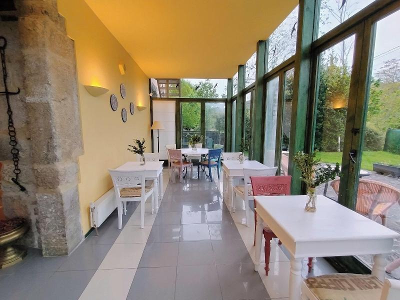 Hotel Villa De Palacios image