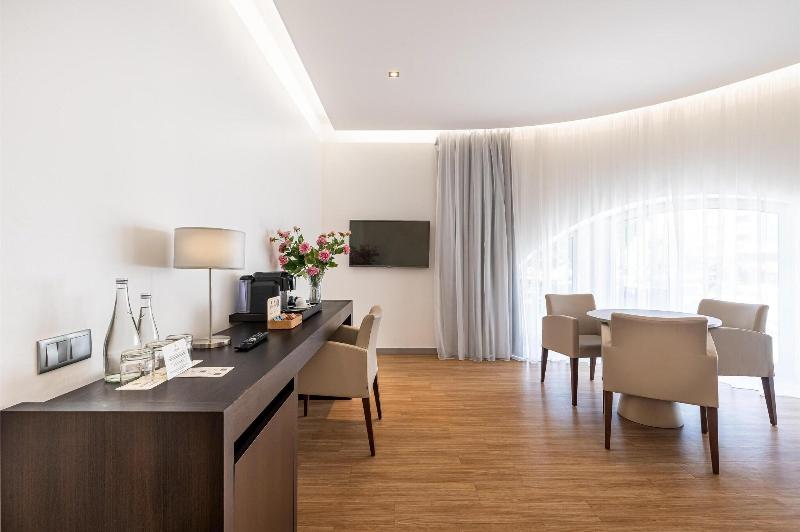 Jupiter Lisboa Hotel – Rooftop & Spa image