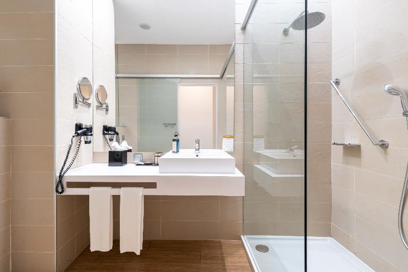 Jupiter Lisboa Hotel – Rooftop & Spa image