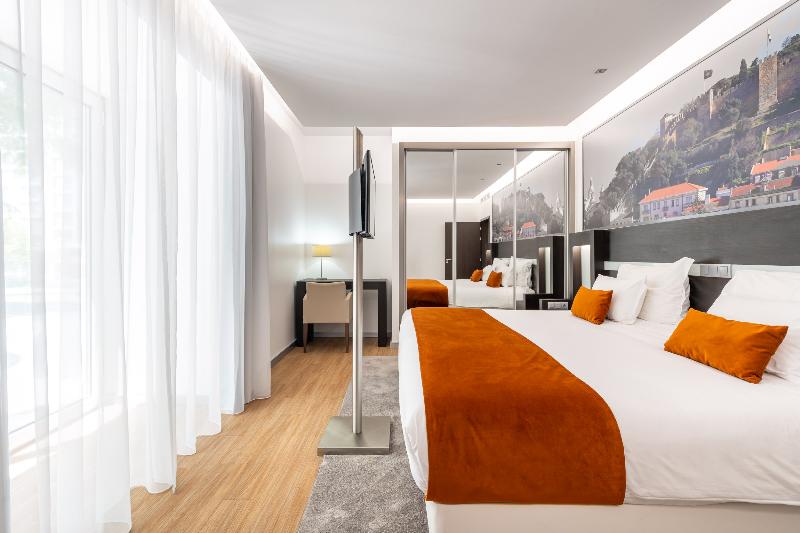 Jupiter Lisboa Hotel – Rooftop & Spa image