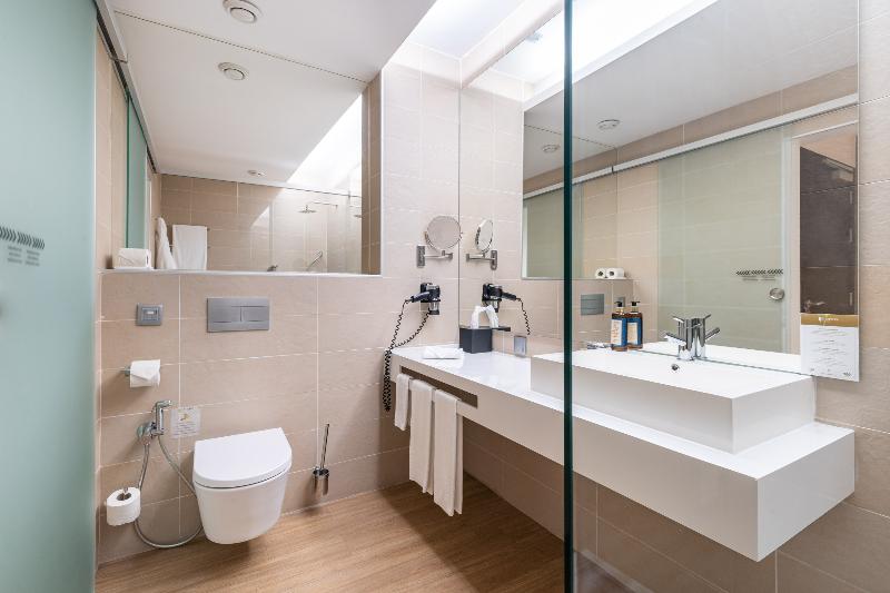 Jupiter Lisboa Hotel – Rooftop & Spa image