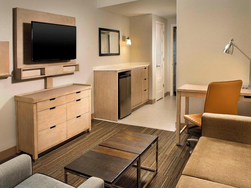 Four Points By Sheraton Jacksonville Beachfront — photo 40