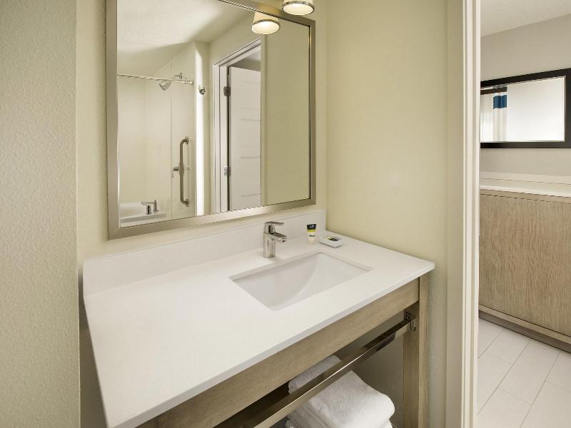 Four Points By Sheraton Jacksonville Beachfront — photo 35