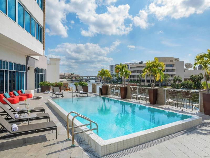 Aloft Tampa Downtown image