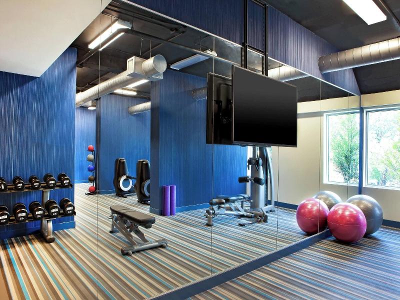 Aloft Atlanta Downtown image