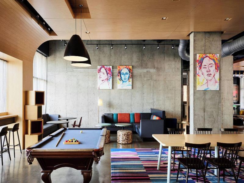 Aloft Atlanta Downtown image