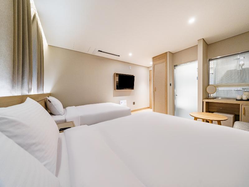 Hotel Foret The Spa image