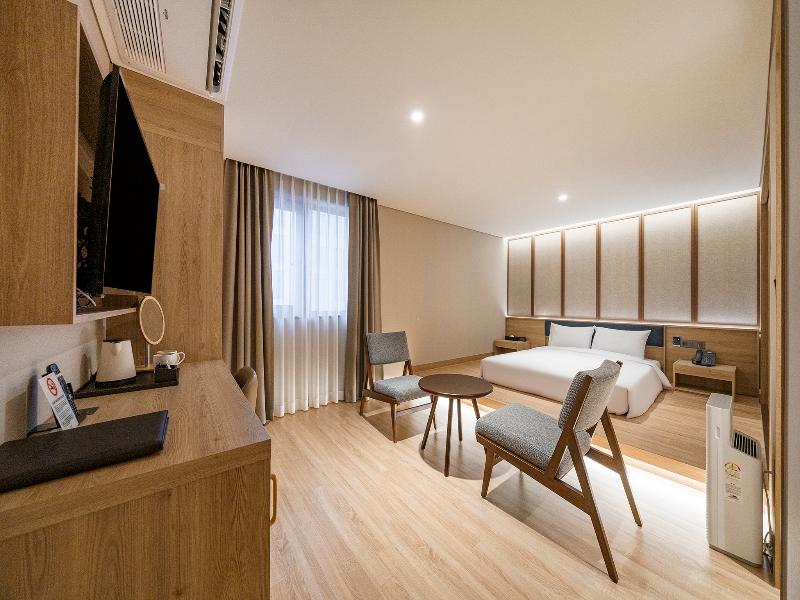 Hotel Foret The Spa image
