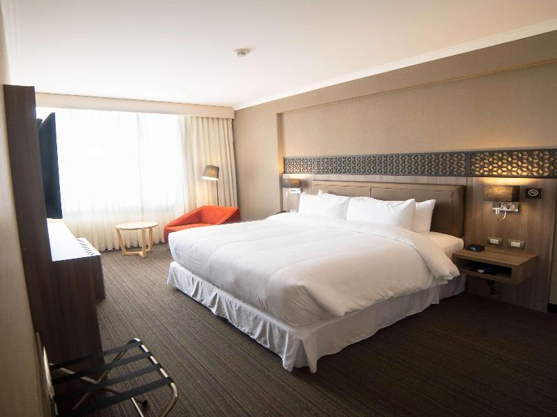 DoubleTree by Hilton Trujillo image