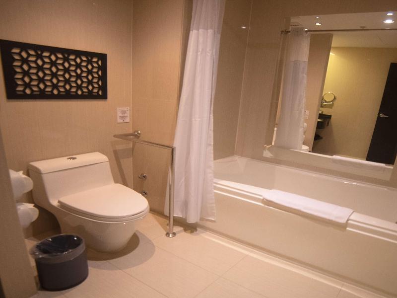 DoubleTree by Hilton Trujillo image