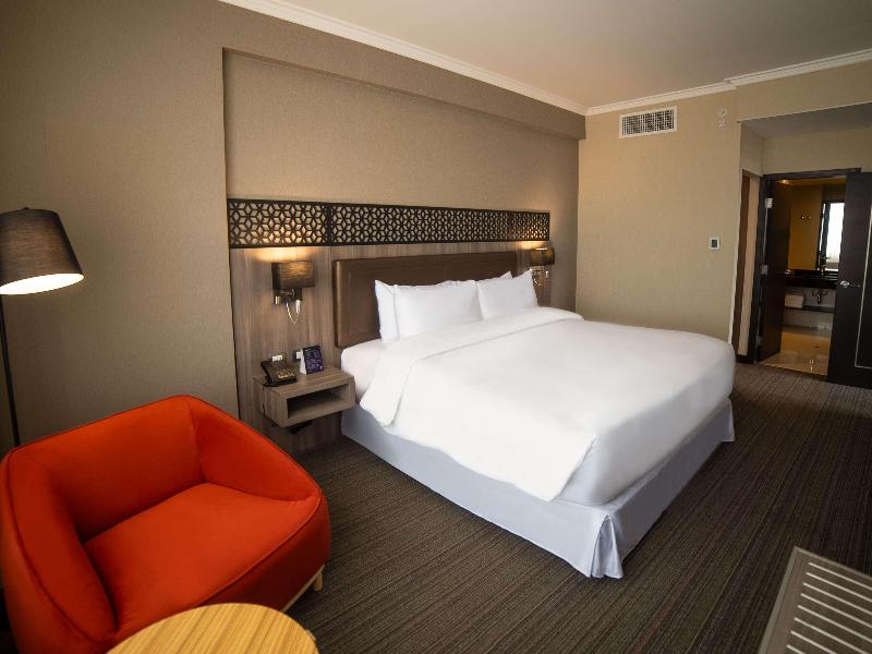 DoubleTree by Hilton Trujillo image