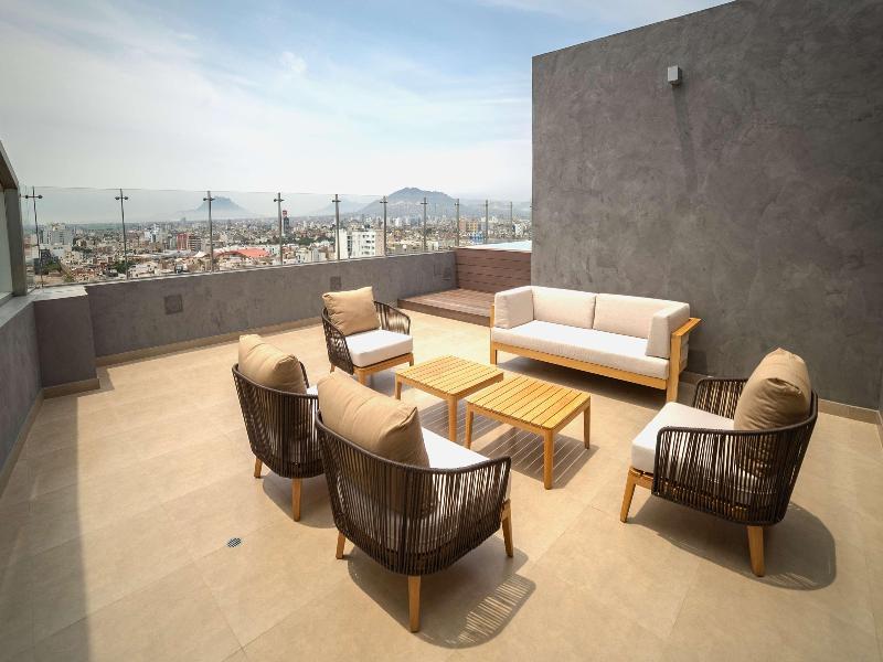 DoubleTree by Hilton Trujillo image