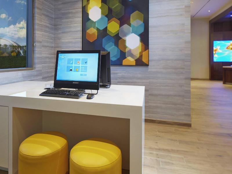 SpringHill Suites Anaheim Resort/Convention Center image