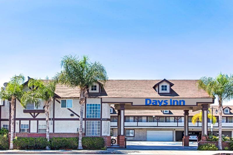 Hotel Days Inn by Wyndham Long Beach City Center