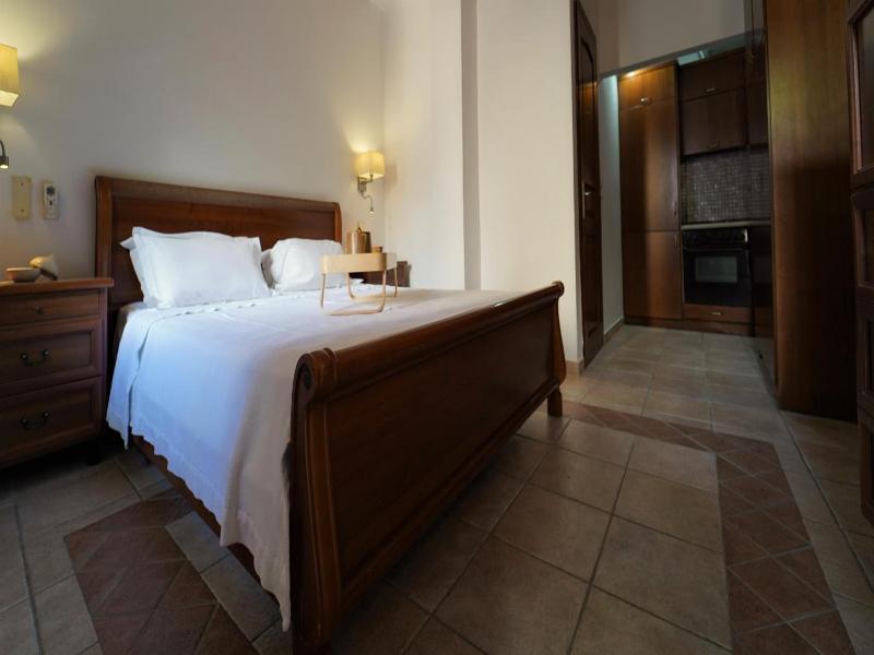 Tourist Apart Hotel image
