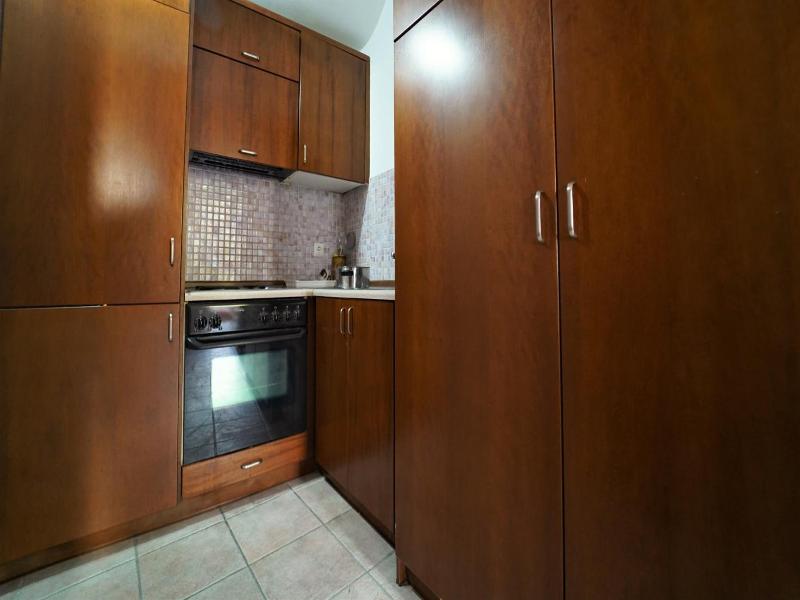 Tourist Apart Hotel image