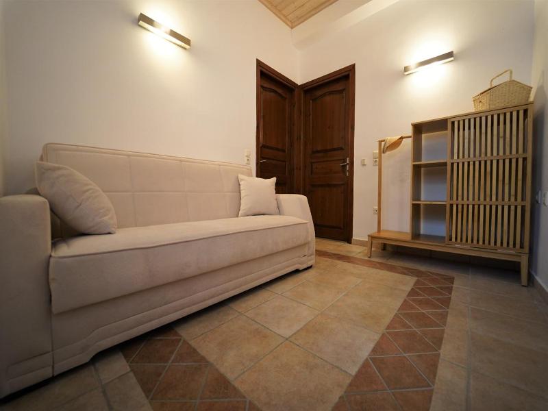Tourist Apart Hotel image