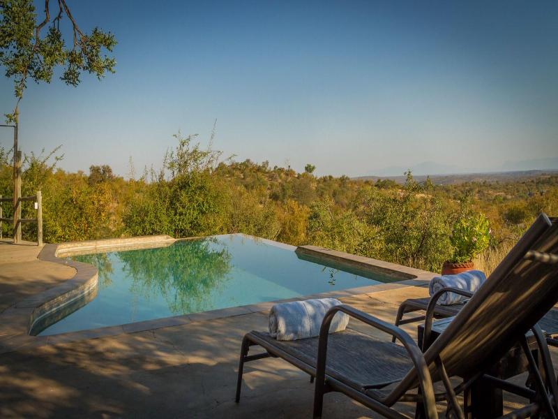 Mbizi Bush Lodge image