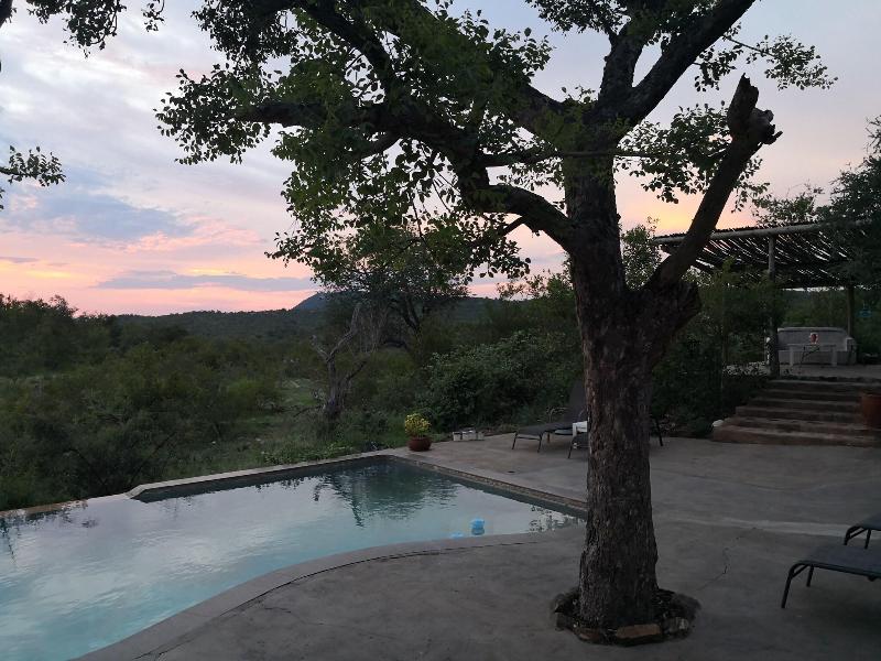 Mbizi Bush Lodge image