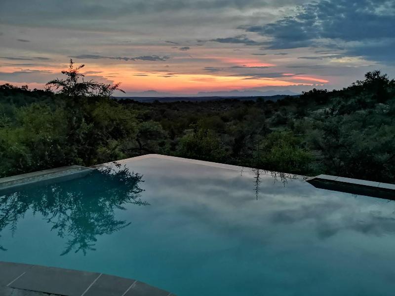 Mbizi Bush Lodge image