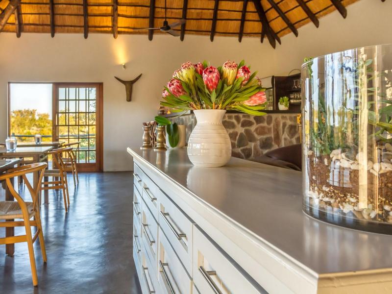 Mbizi Bush Lodge image