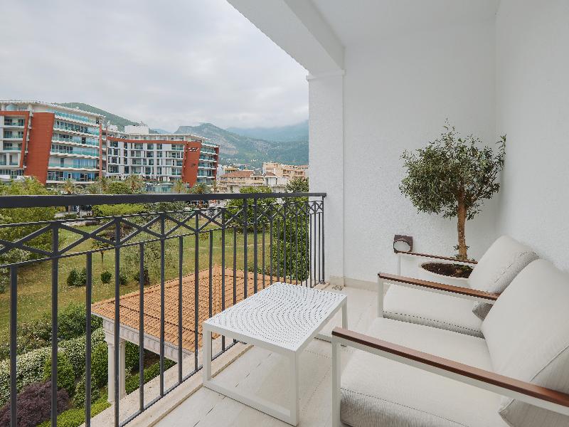 Crowne Plaza Budva by IHG image