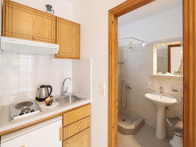 Proteas Hotel & Suites image