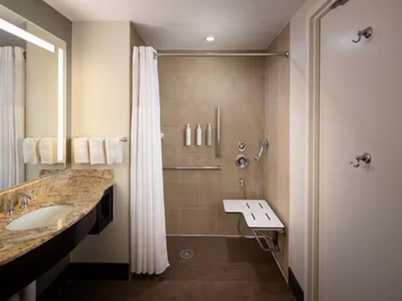 Hilton Garden Inn Dc/Georgetown Area image
