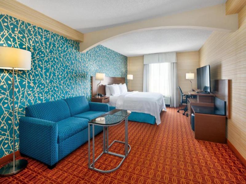 Fairfield Inn & Suites by Marriott Toronto Airport image