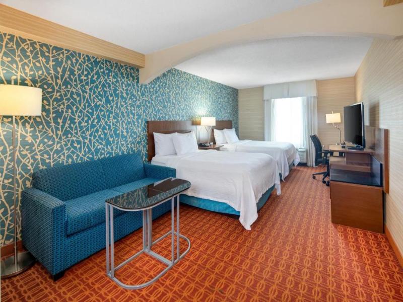Fairfield Inn & Suites by Marriott Toronto Airport image