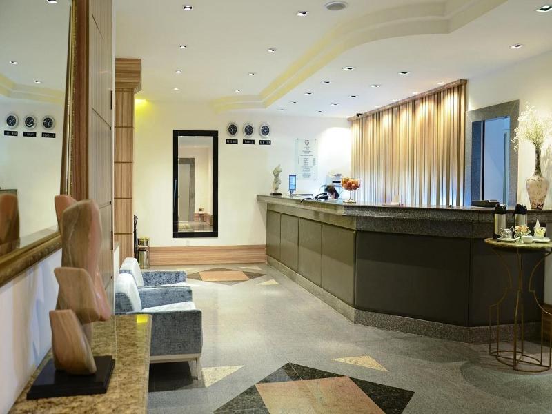 Castel Plaza Hotel image