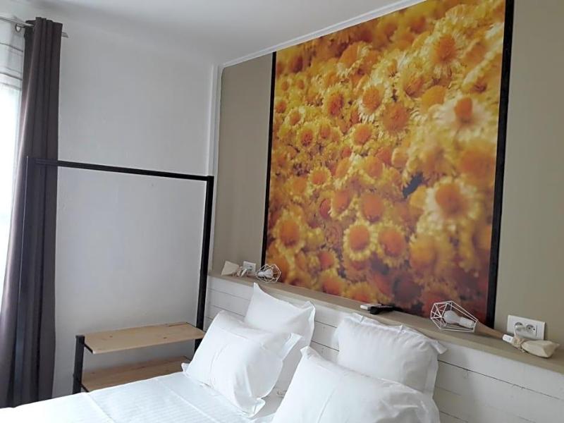 Hotel Chez Carriere image