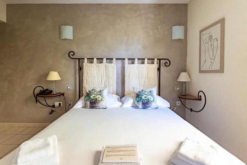 Hotel Le Gardon image