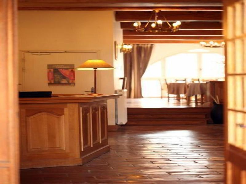 Hotel Des Consuls image
