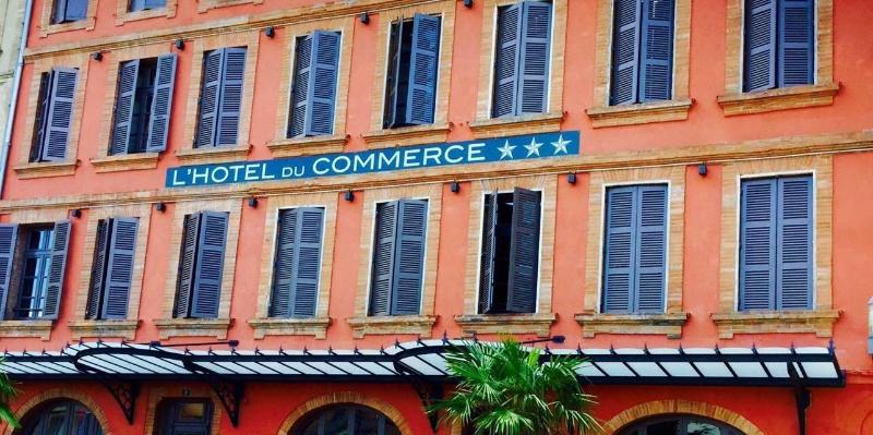 Hotel Du Commerce image
