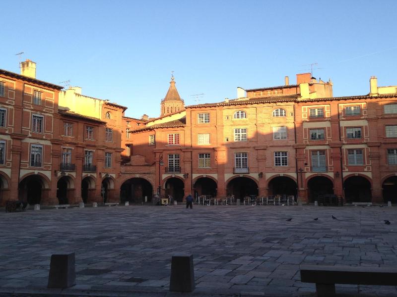 Hotel Du Commerce image