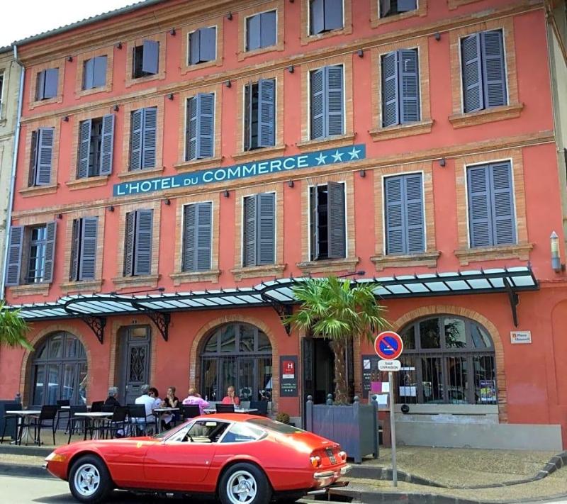 Hotel Du Commerce image