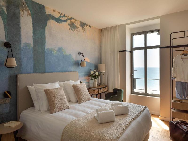 Hotel La Plage image