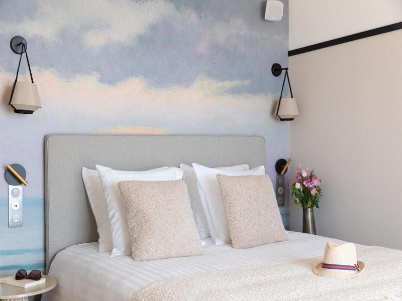 Hotel La Plage image